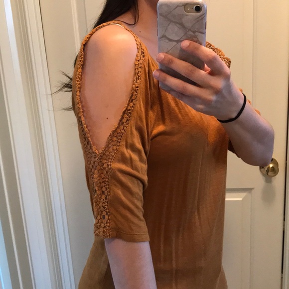 Maurice’s cold shoulder top - Picture 6 of 8